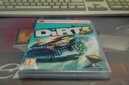 Colin McRae: DiRT 3 - Распаковка Dirt 3